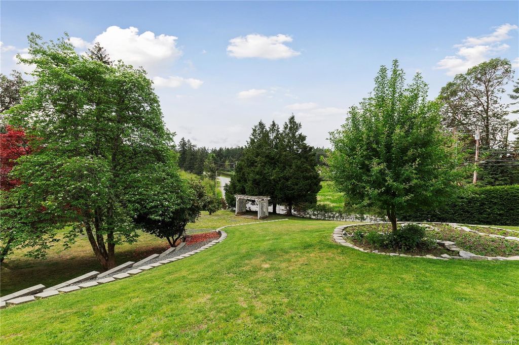 listing image 16047253344583038118