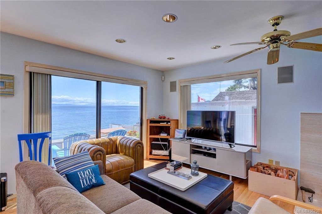 listing image 16049249502628732565