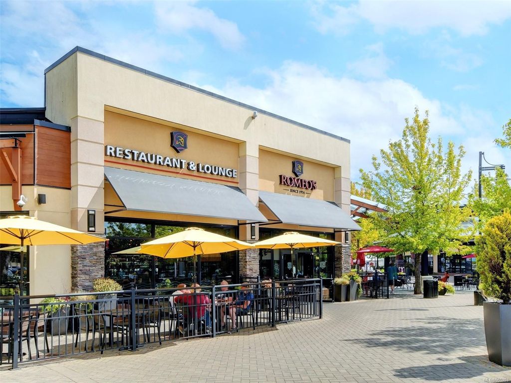 listing image 16042642408310519579