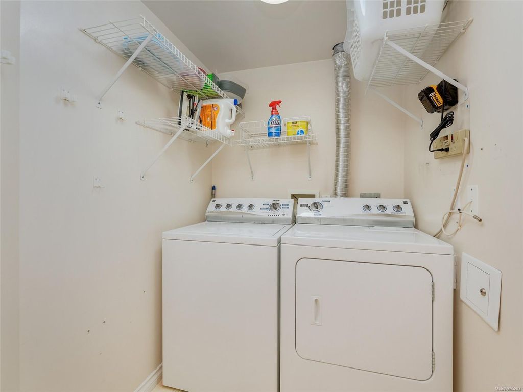 listing image 16044489959690784485