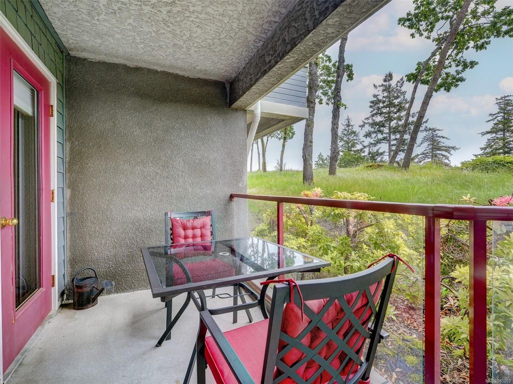 listing image 16043468131480598852