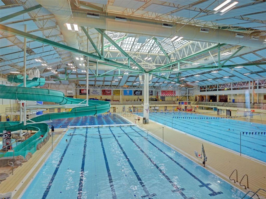 listing image 16049437535268531860