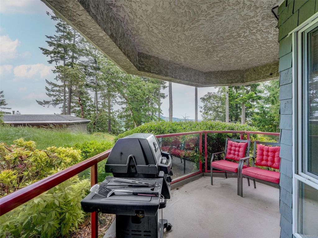 listing image 16043900030321830589