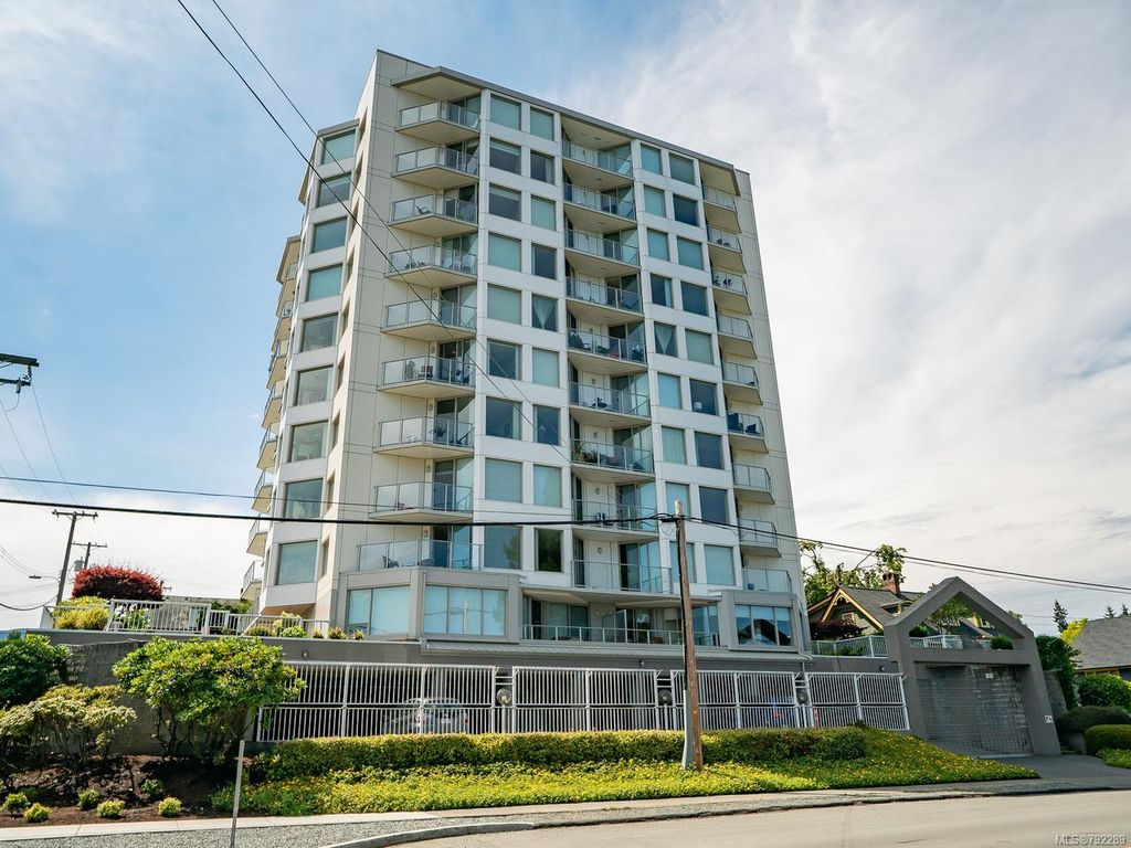 listing image 16045363673658899914