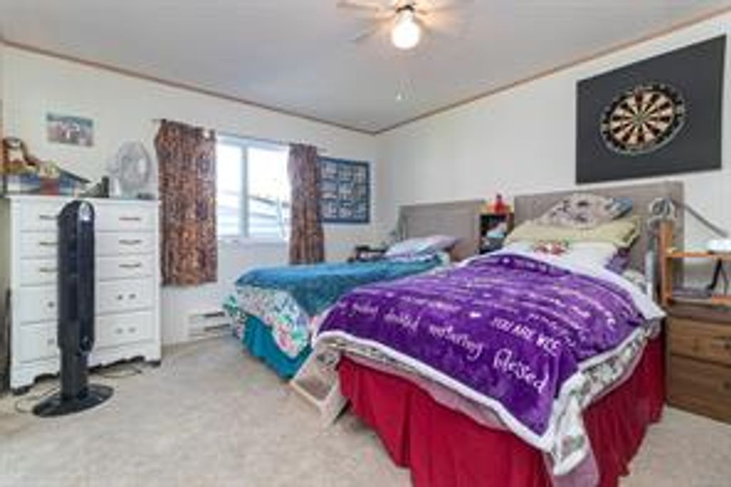 listing image 16041148229940233622