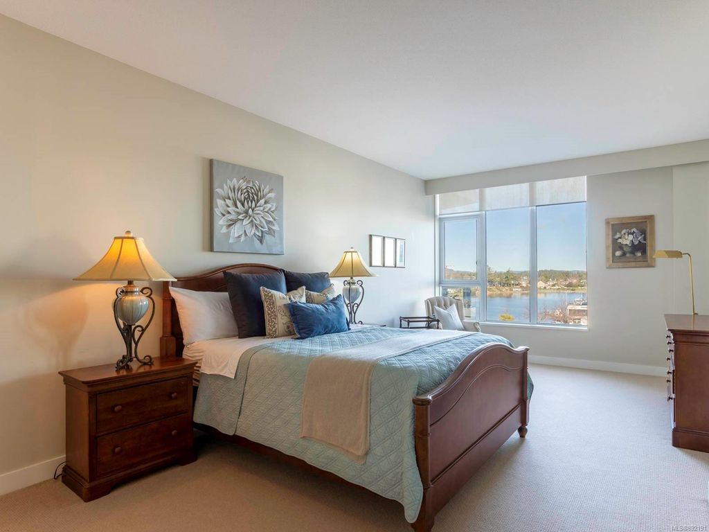 listing image 16042283294752