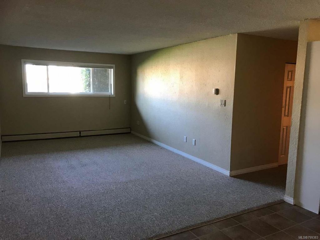 listing image 16049095723791227104