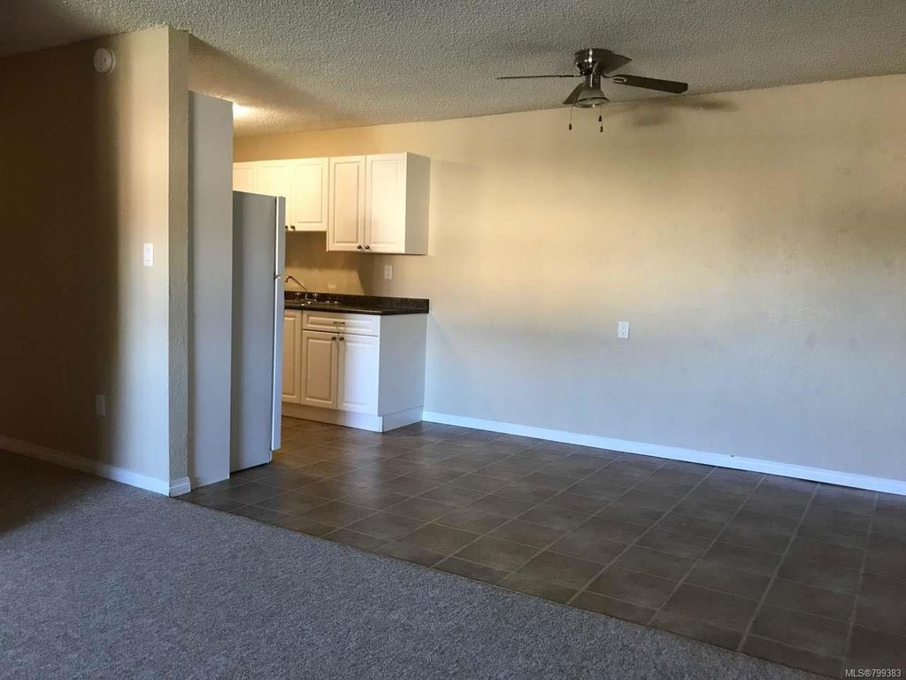 listing image 16046015172287554332