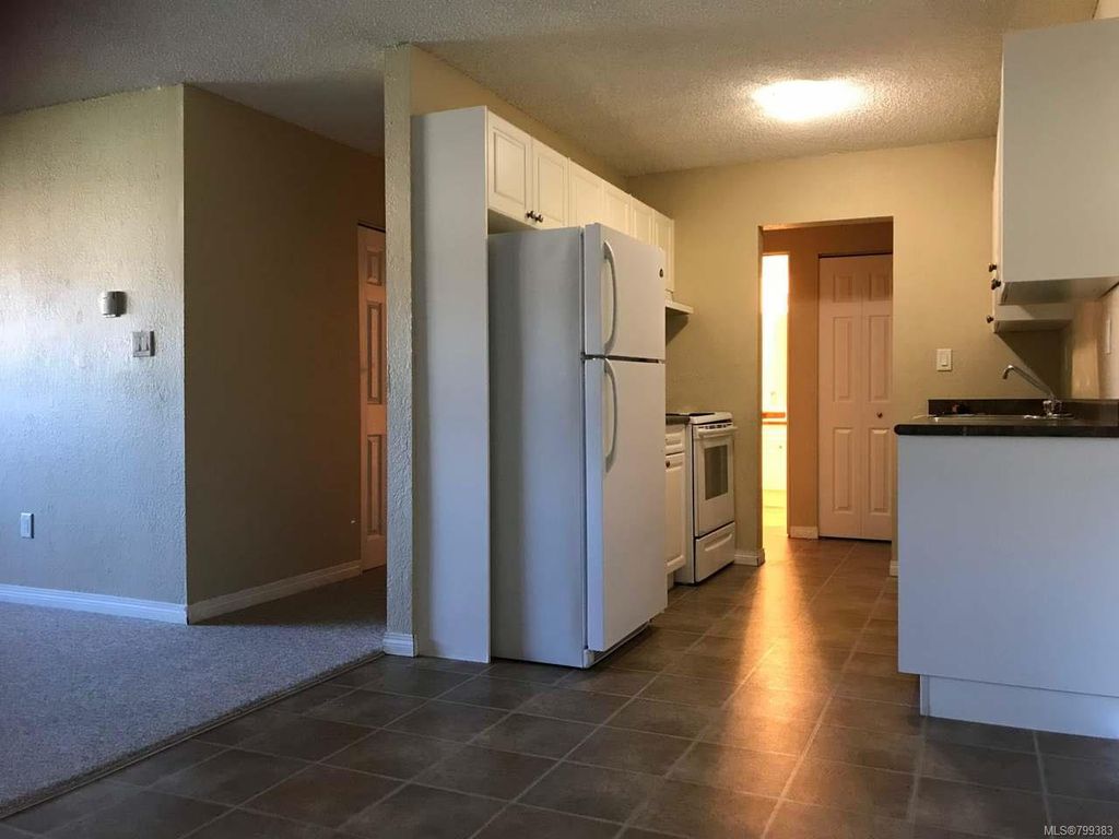 listing image 16043808320515165437