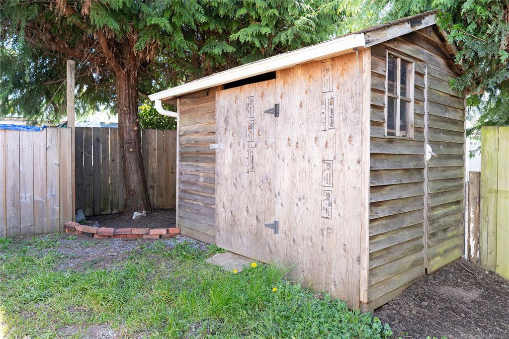 listing image 16041722730427334103