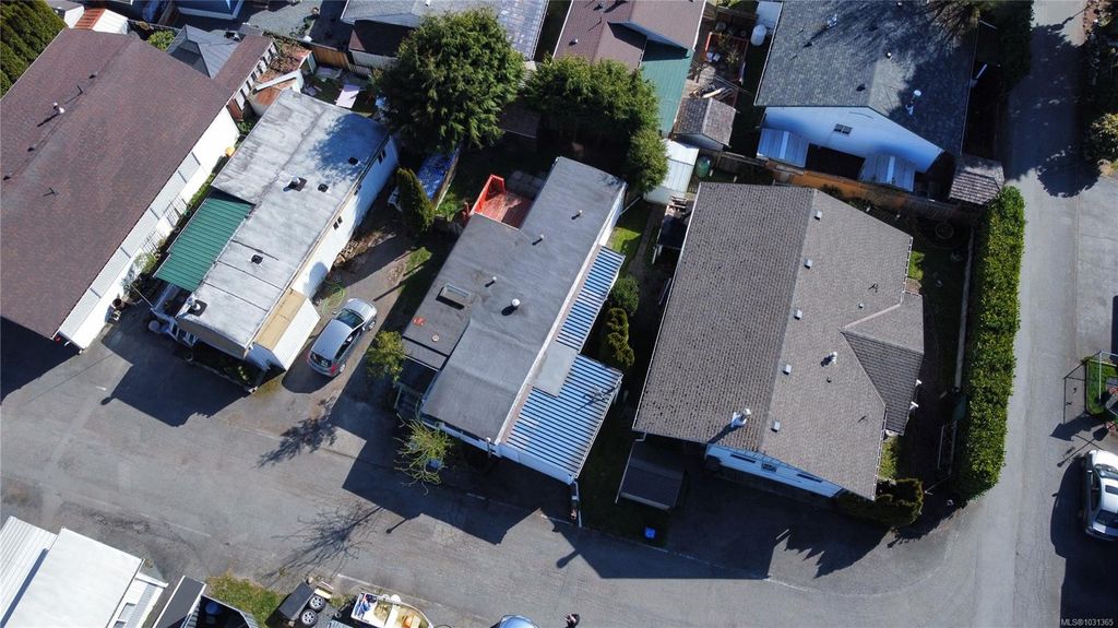 listing image 16046109887575549825