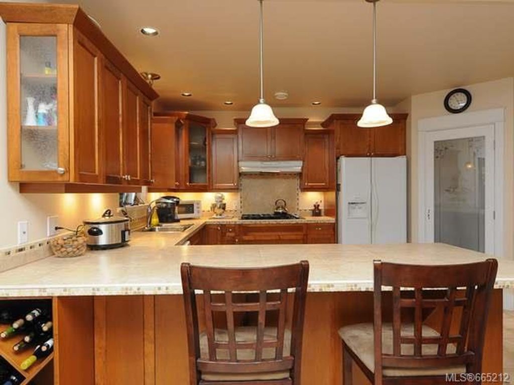 listing image 16047585115391874995
