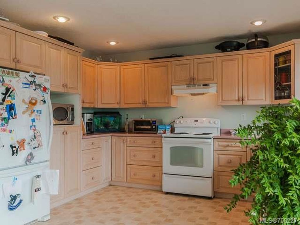 listing image 16048291578579900951