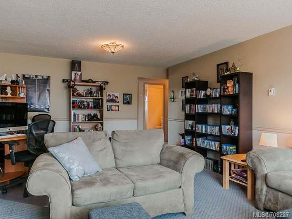 listing image 16045251499090935725