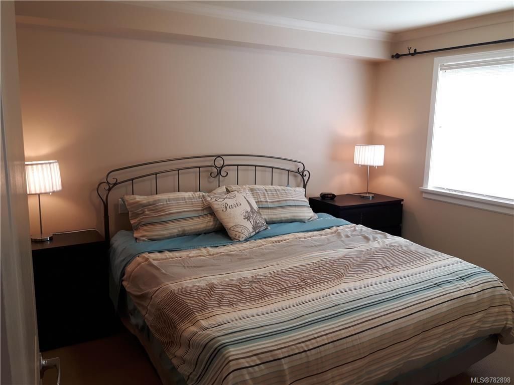 listing image 16044141572505675126