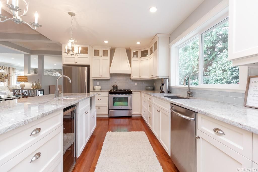 listing image 16042877500582753407