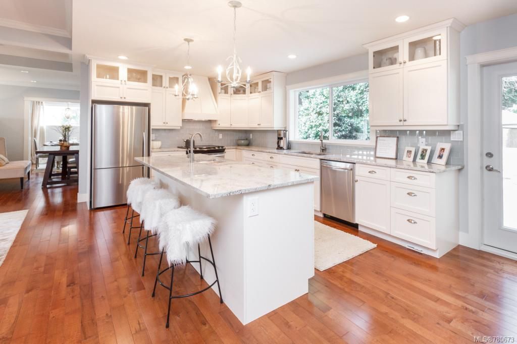 listing image 16041495544302759554