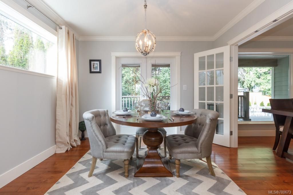 listing image 16042407191073799004