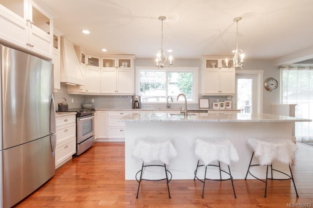 listing image 16049711613979538919