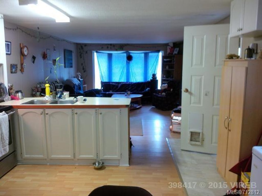 listing image 16047434619688242041