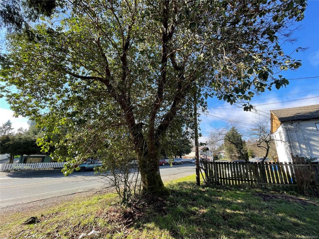 listing image 16043936905710