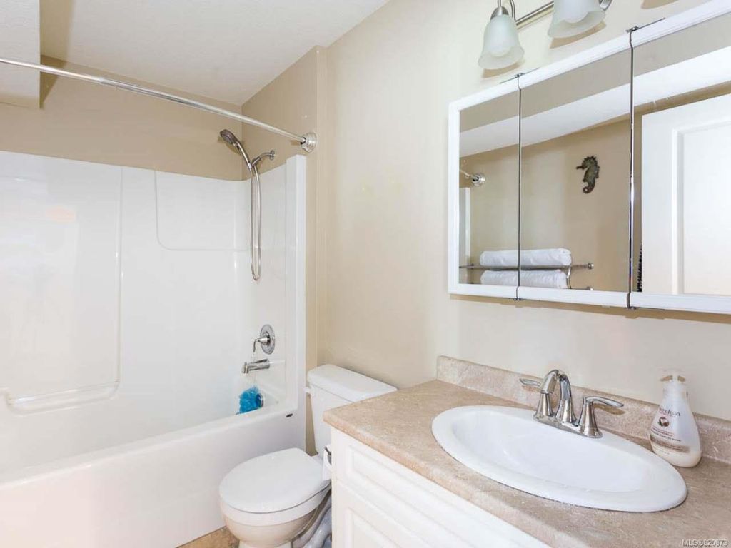 listing image 16044271661232