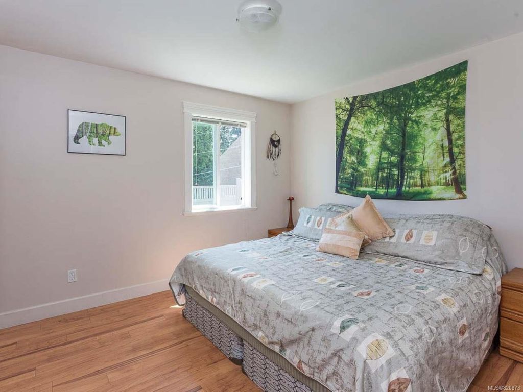 listing image 1604902437653