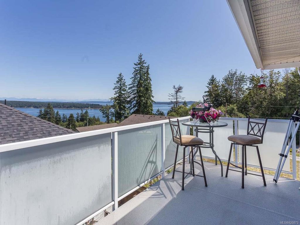 listing image 16043275555879