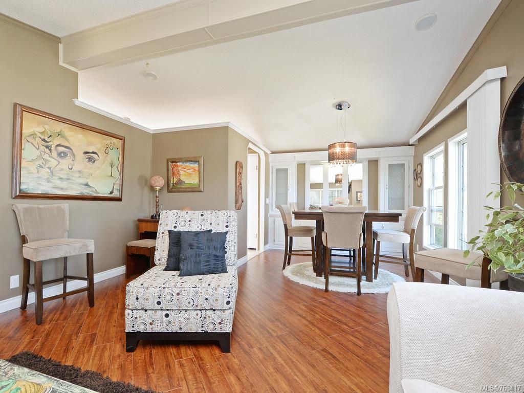 listing image 16041149064562180473