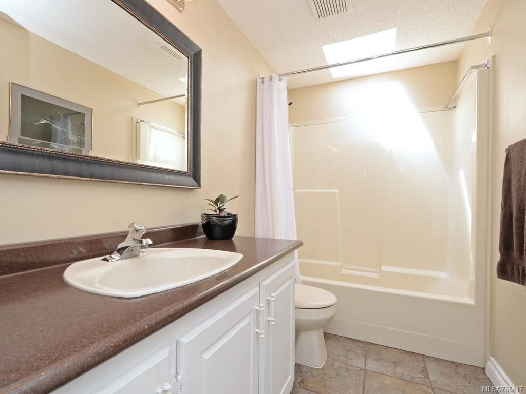 listing image 16048723633475682025