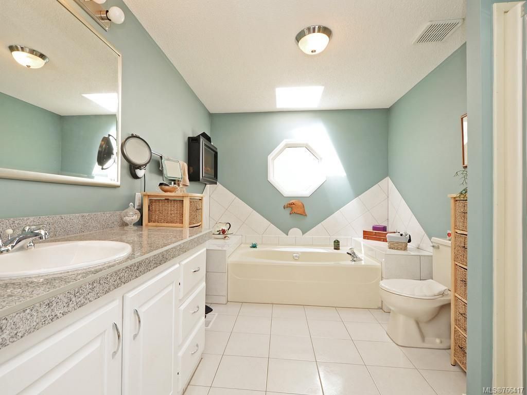 listing image 16045285558003287246