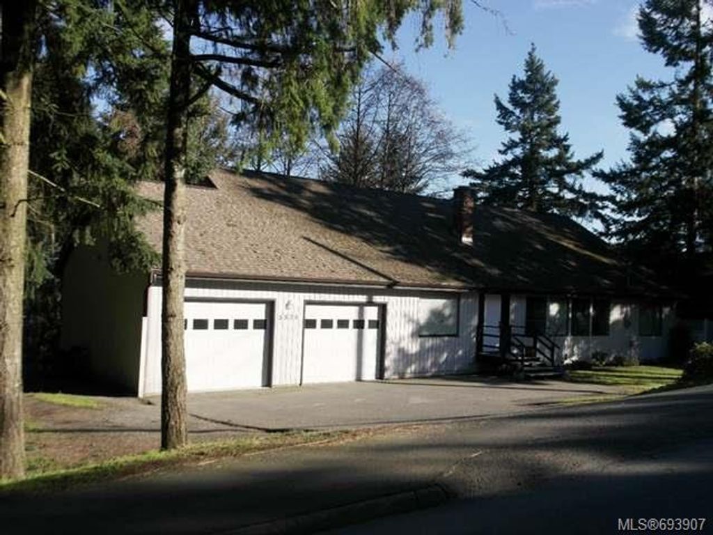 listing image 16043109815693842140