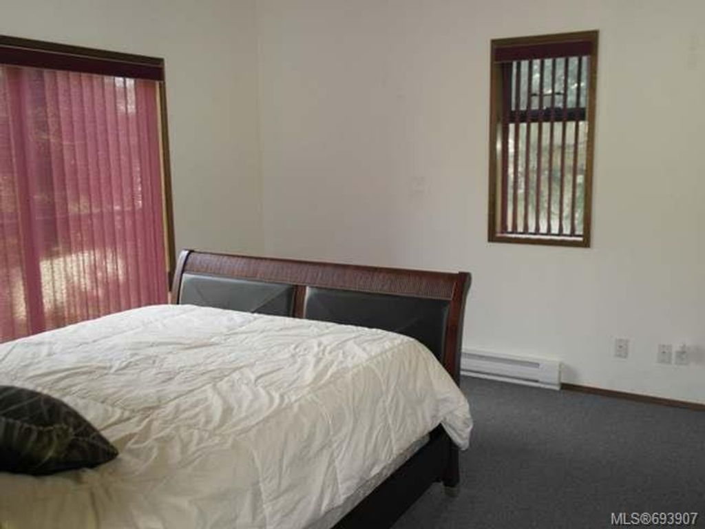 listing image 16044730374024213973