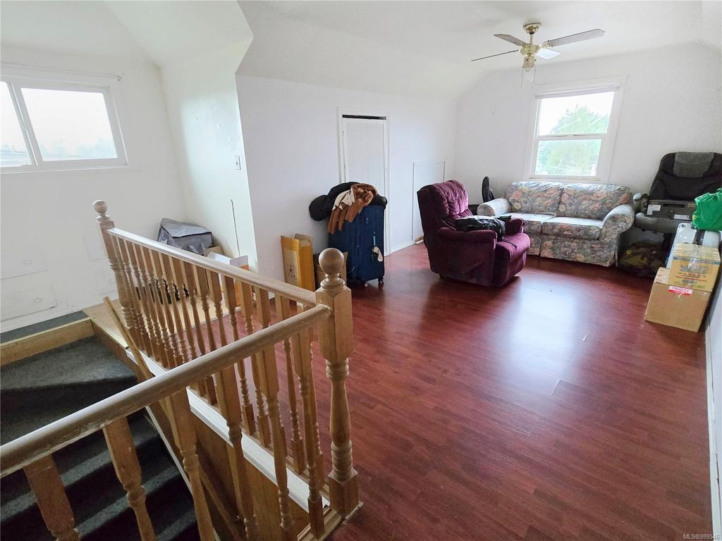 listing image 16041502181749355615