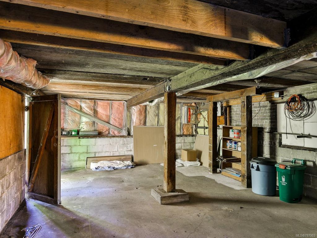 listing image 16049908789074688219