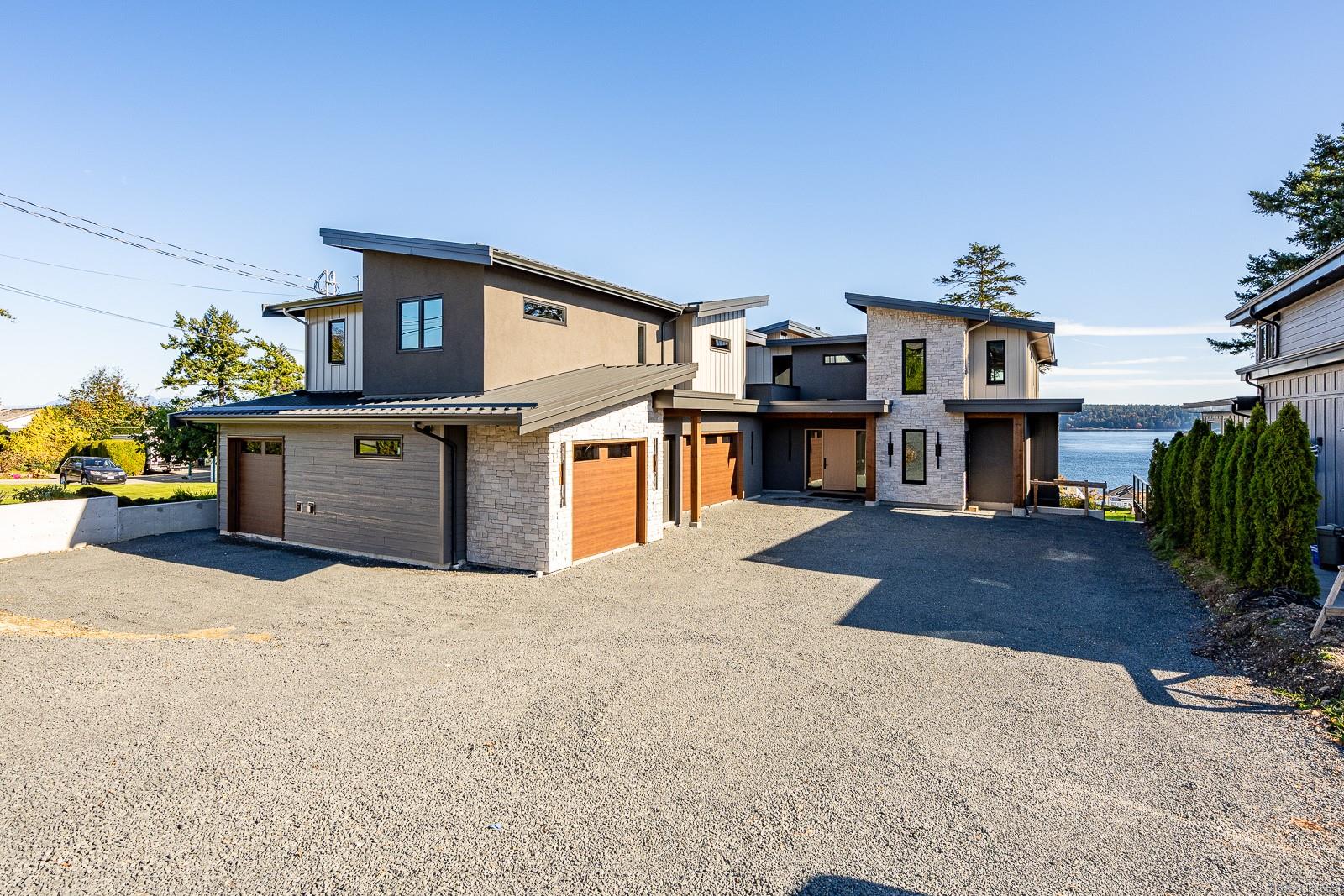 89 Murphy St S