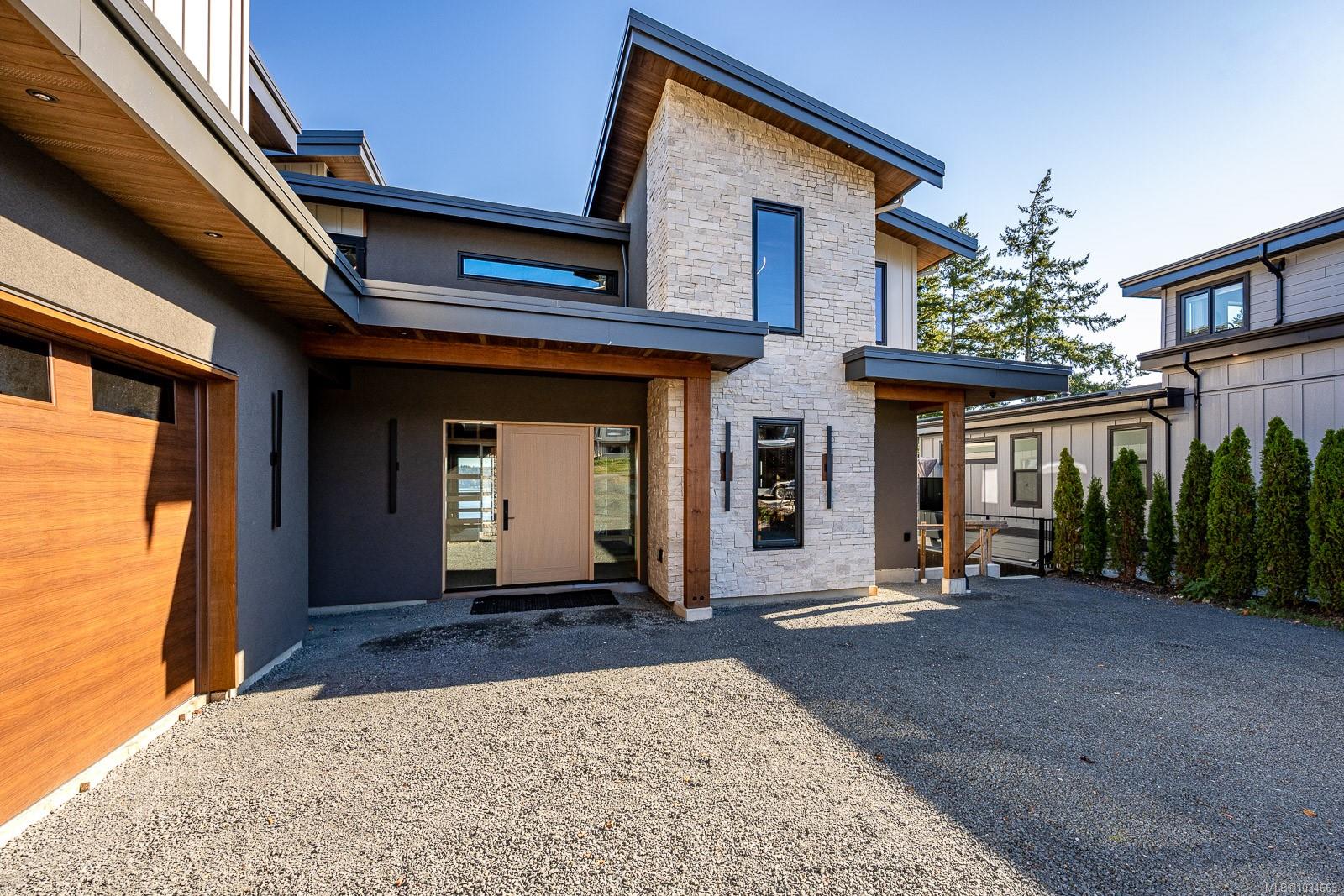 89 Murphy St S