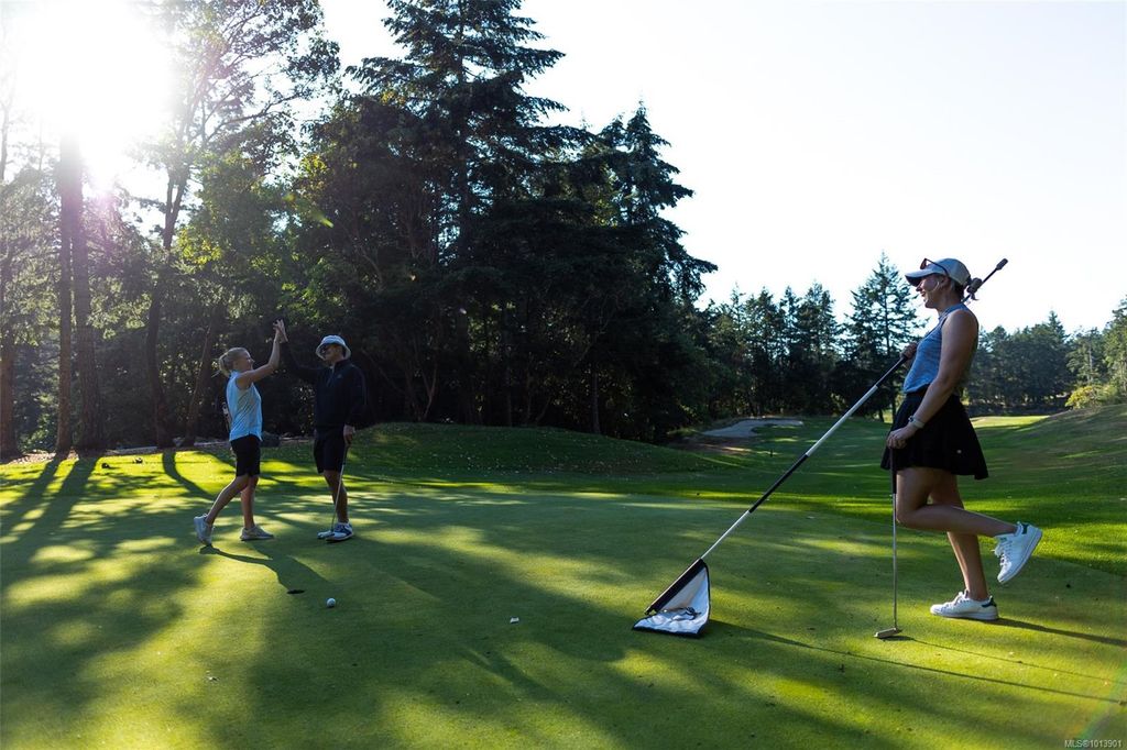 listing image 16045580613823580560