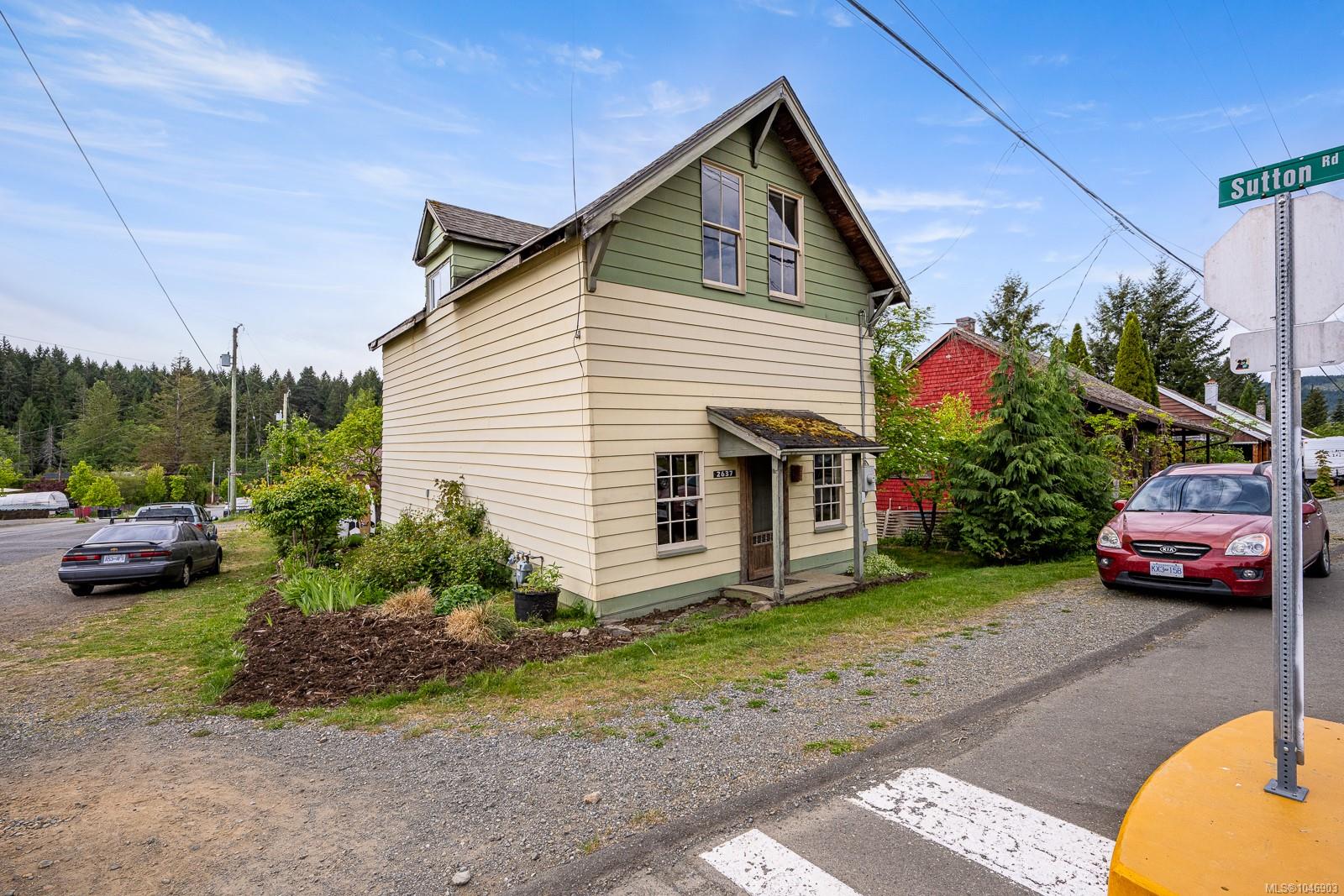 2637 Dunsmuir Ave