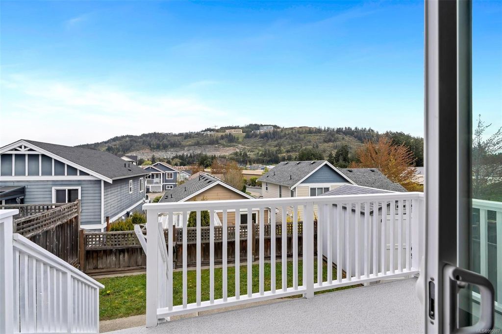 listing image 16044958121799792447