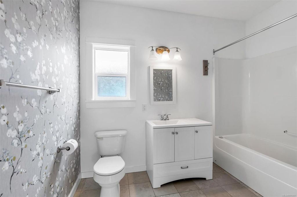 listing image 16045475116002485821