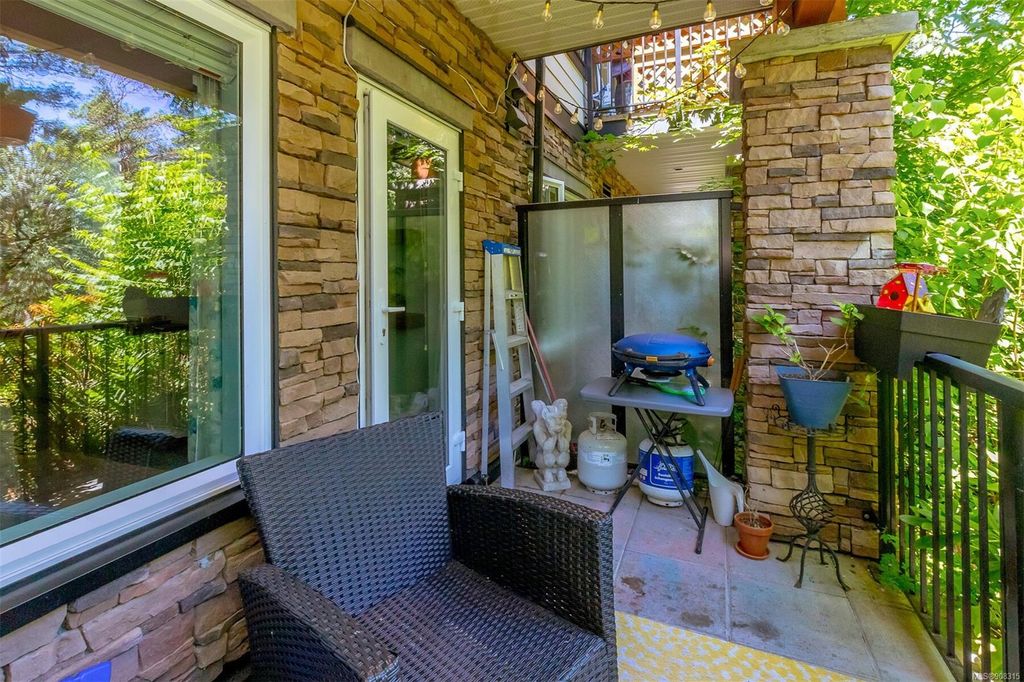 listing image 16043954837690