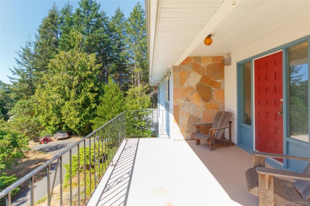listing image 16049659025358908249