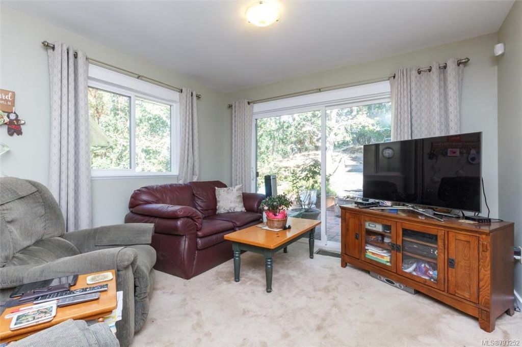 listing image 16044629849900033118