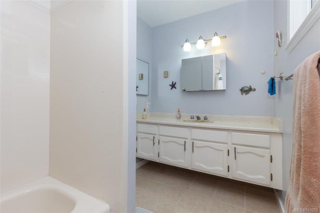 listing image 16042405916165081335
