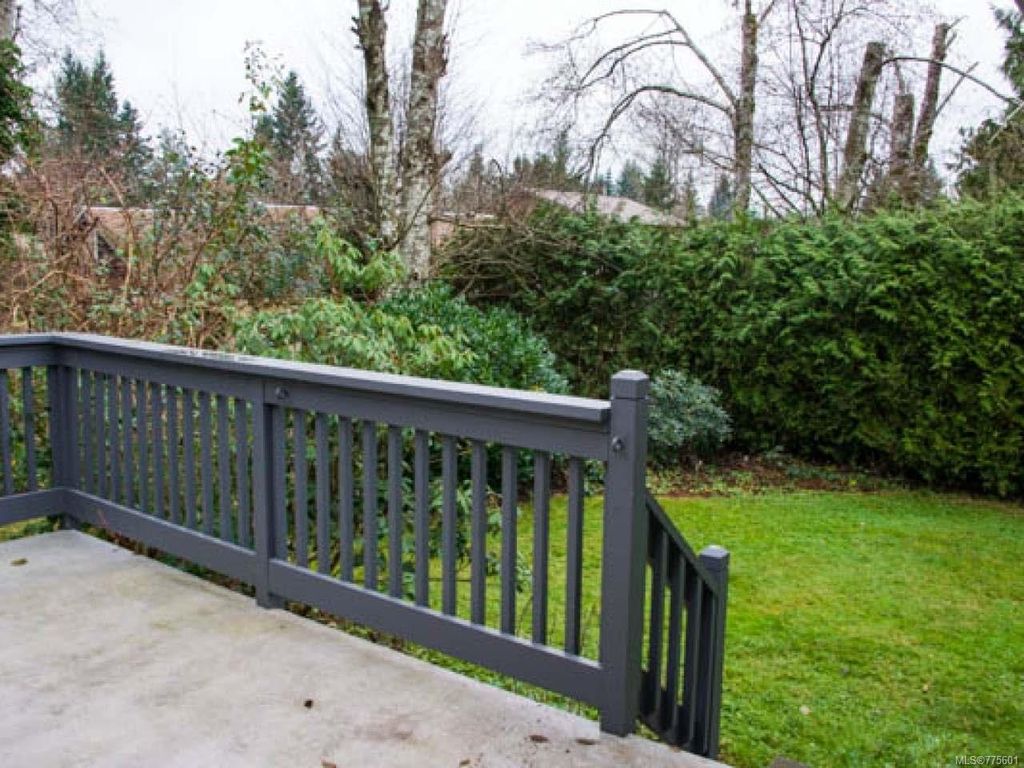 listing image 16041473507716135678