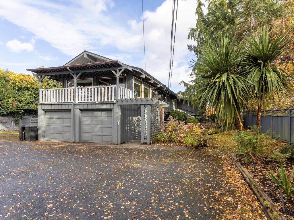 listing image 16049619218403011478