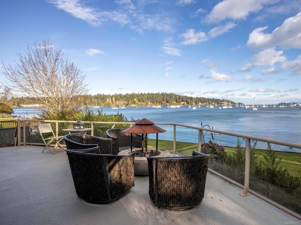 listing image 16048190973468984570