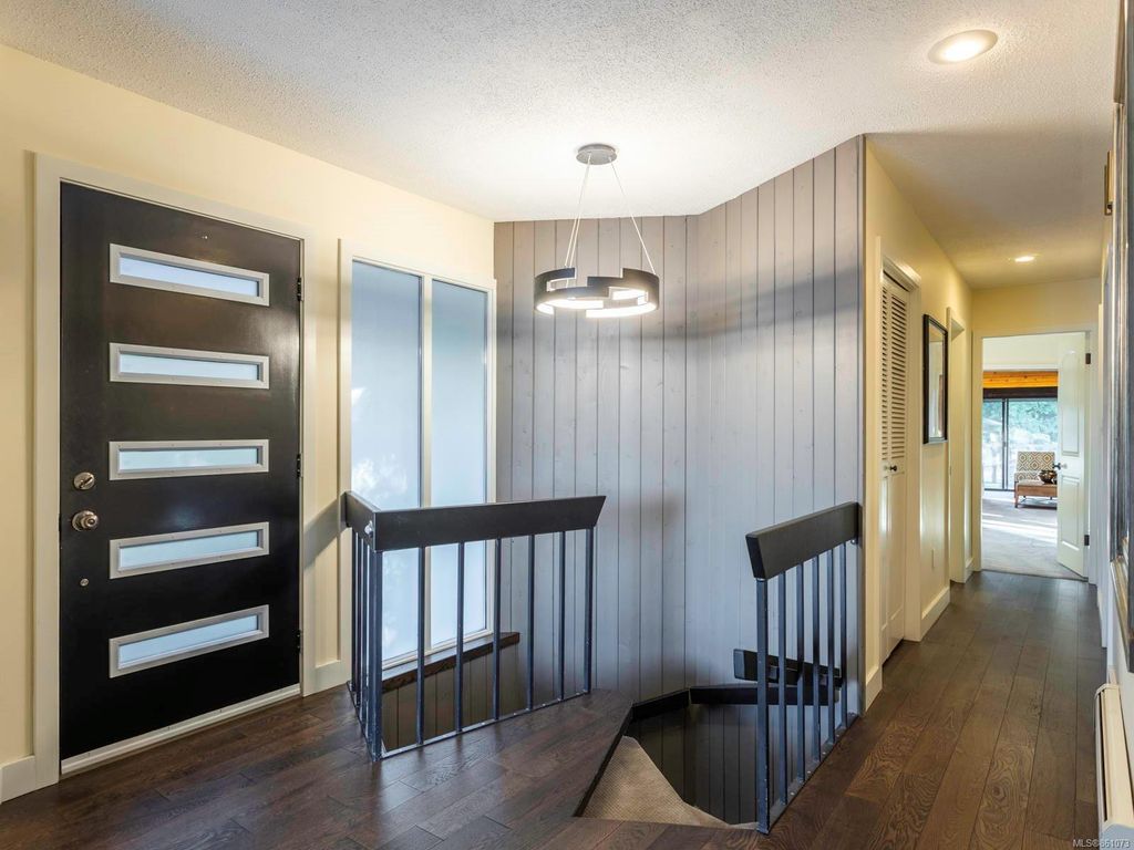 listing image 16047744722143745522