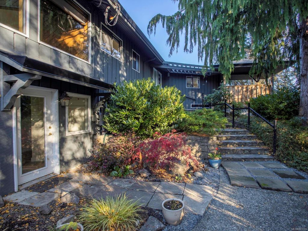 listing image 16041186081081571067
